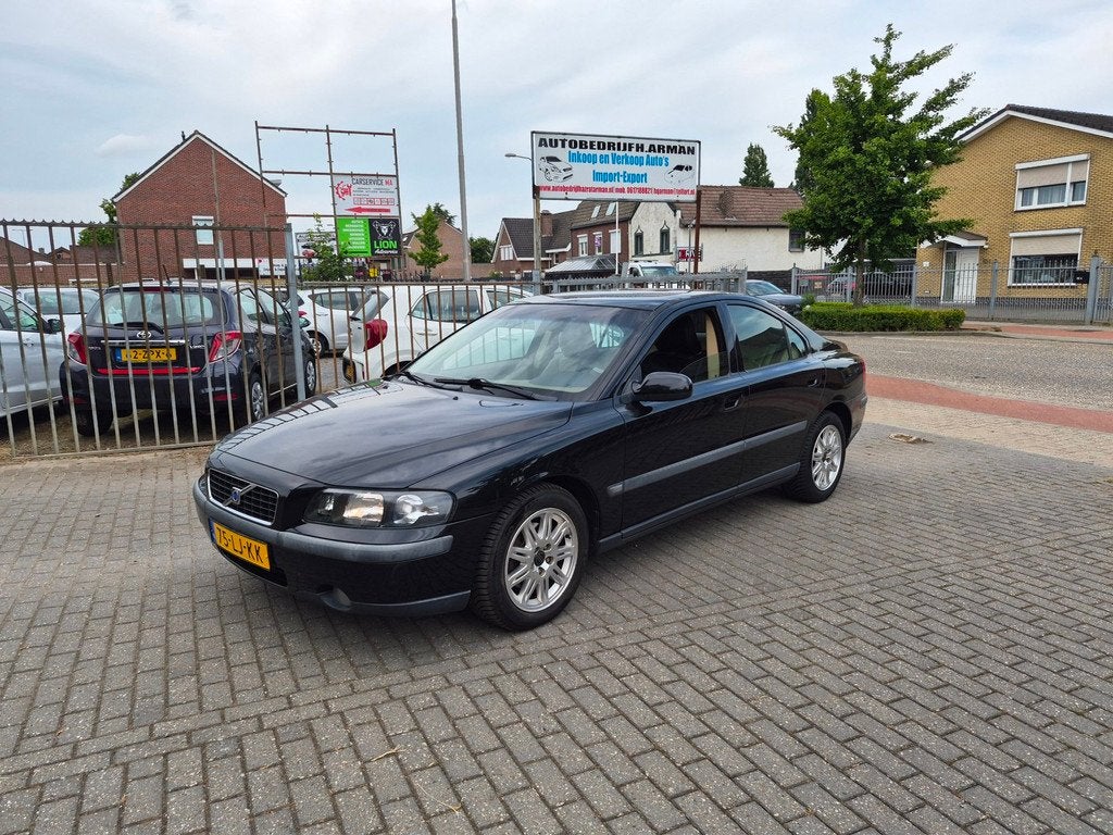 Volvo S60 2.4, Auto's, Volvo, Voorwielaandrijving, Stoelverwarming, Gebruikt, S60