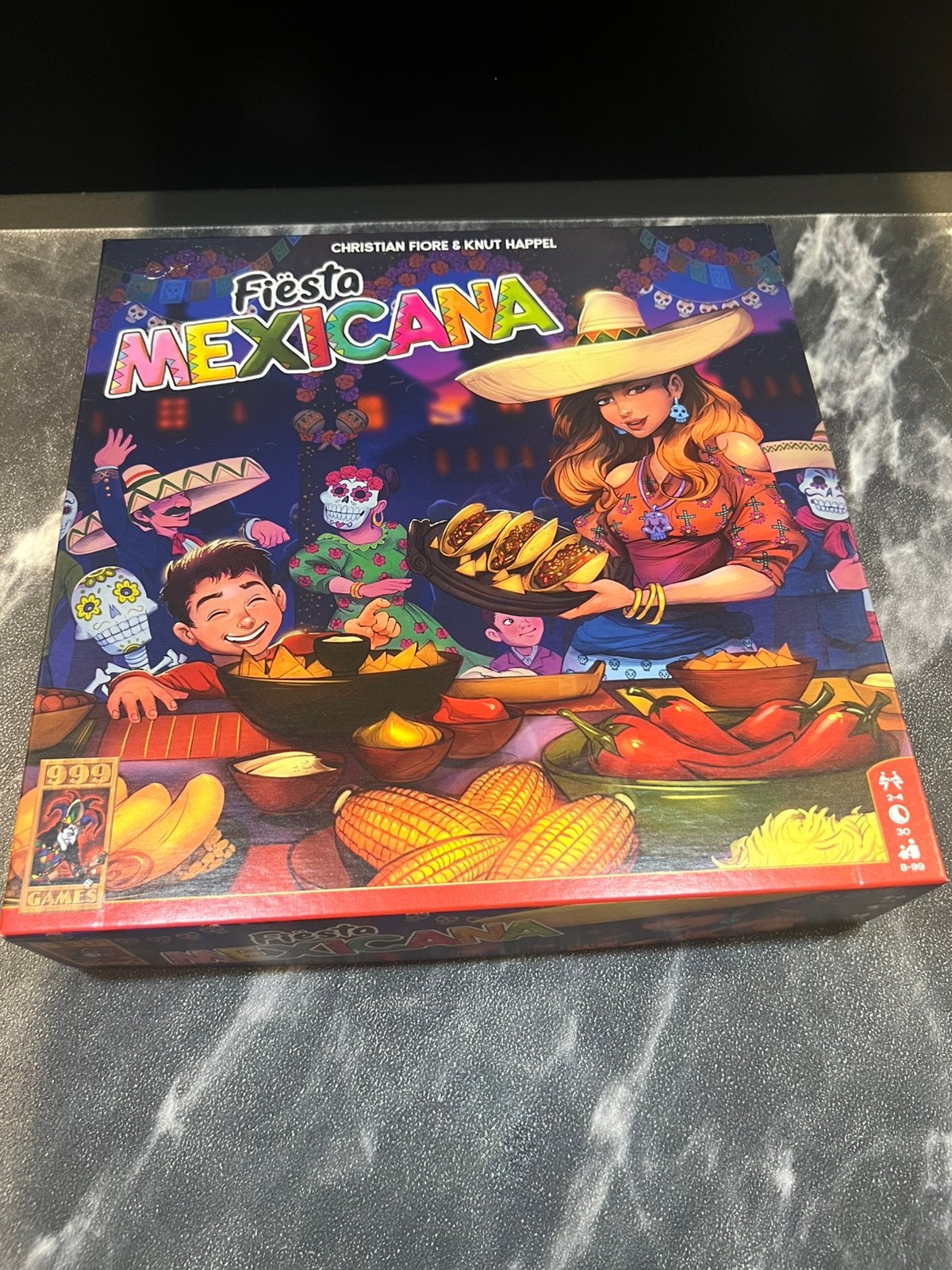 999 games Fiesta Mexicana, Ophalen of Verzenden, Zo goed als nieuw