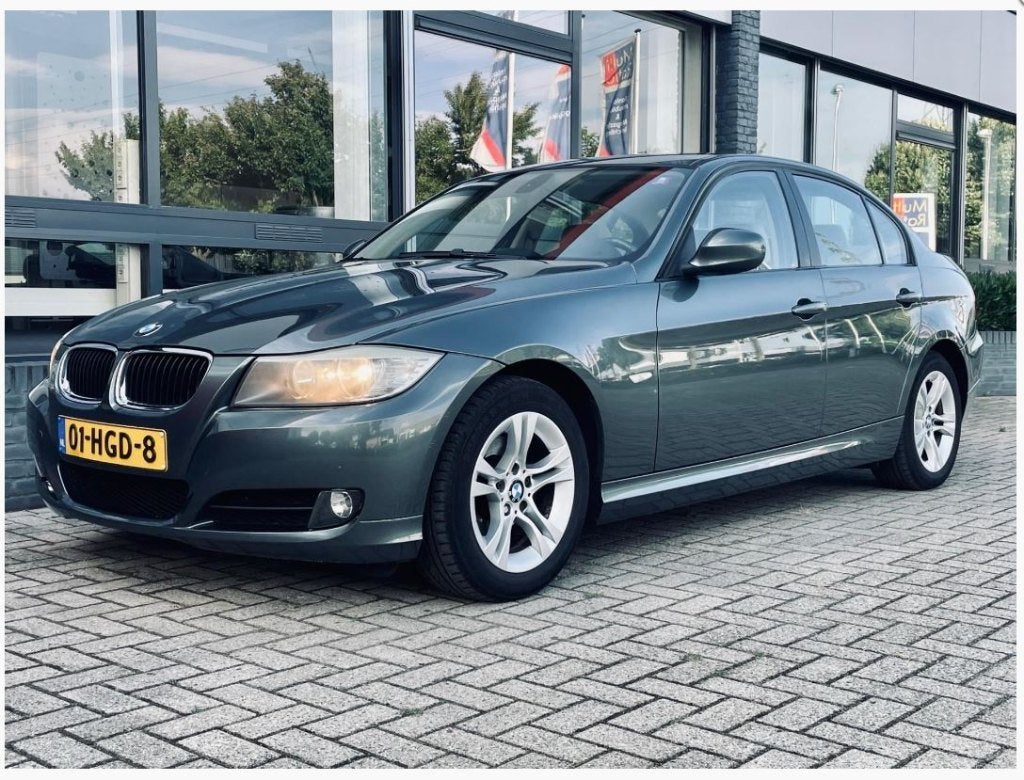 BMW 3-Serie 2.0 I 318 143pk AUT 2008 Groen, Automaat, 1995 cc, Beige, 75 €/maand