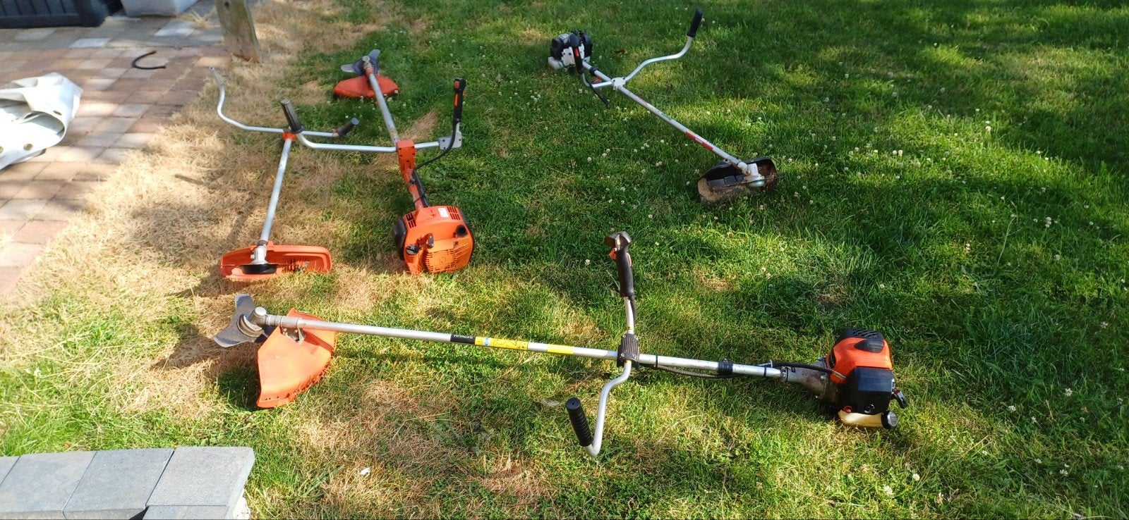 Diverse grasmaaiers en kettingzaag te koop, Cirkelmaaier, Diverse (o.a. Makita, Hitachi, Echo), Gebruikt, Minder dan 30 cm