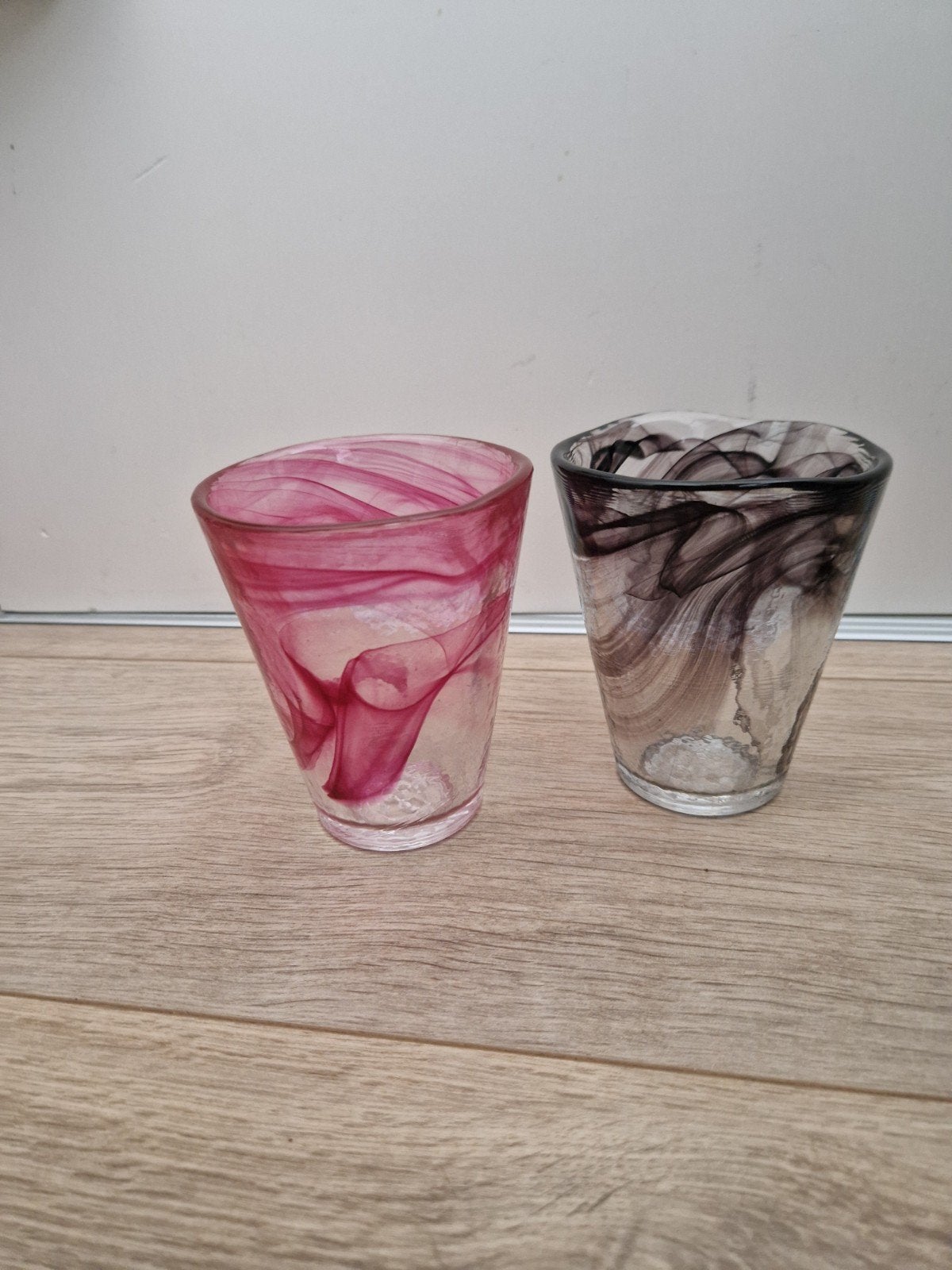 Ulrika Hydman-Vallien, Kosta Boda – glazen tumblers, Ophalen of Verzenden
