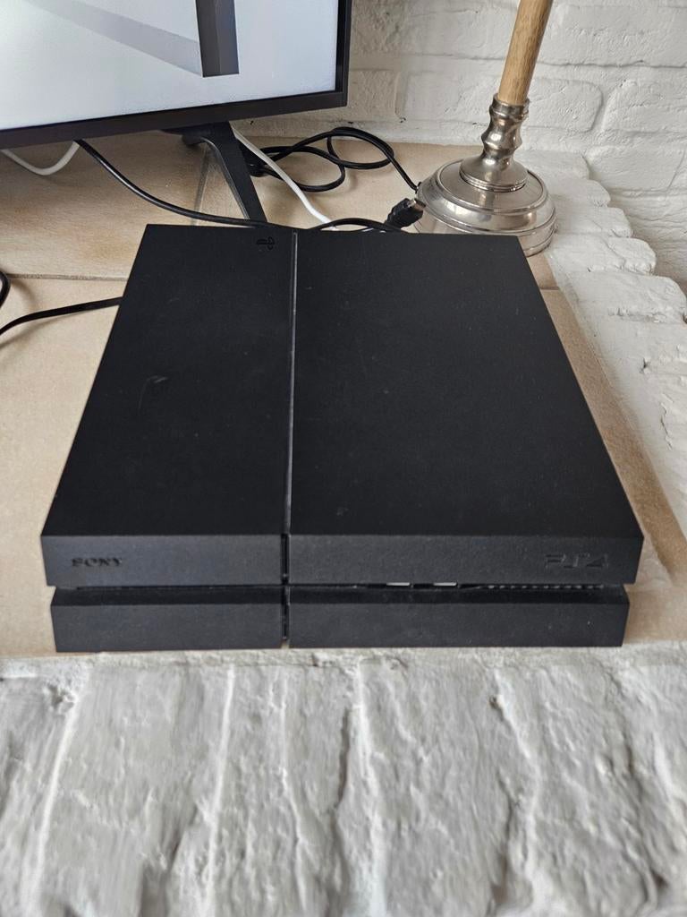 Playstation 4, 2 stuks, Sony, Ophalen of Verzenden, Sony, Original