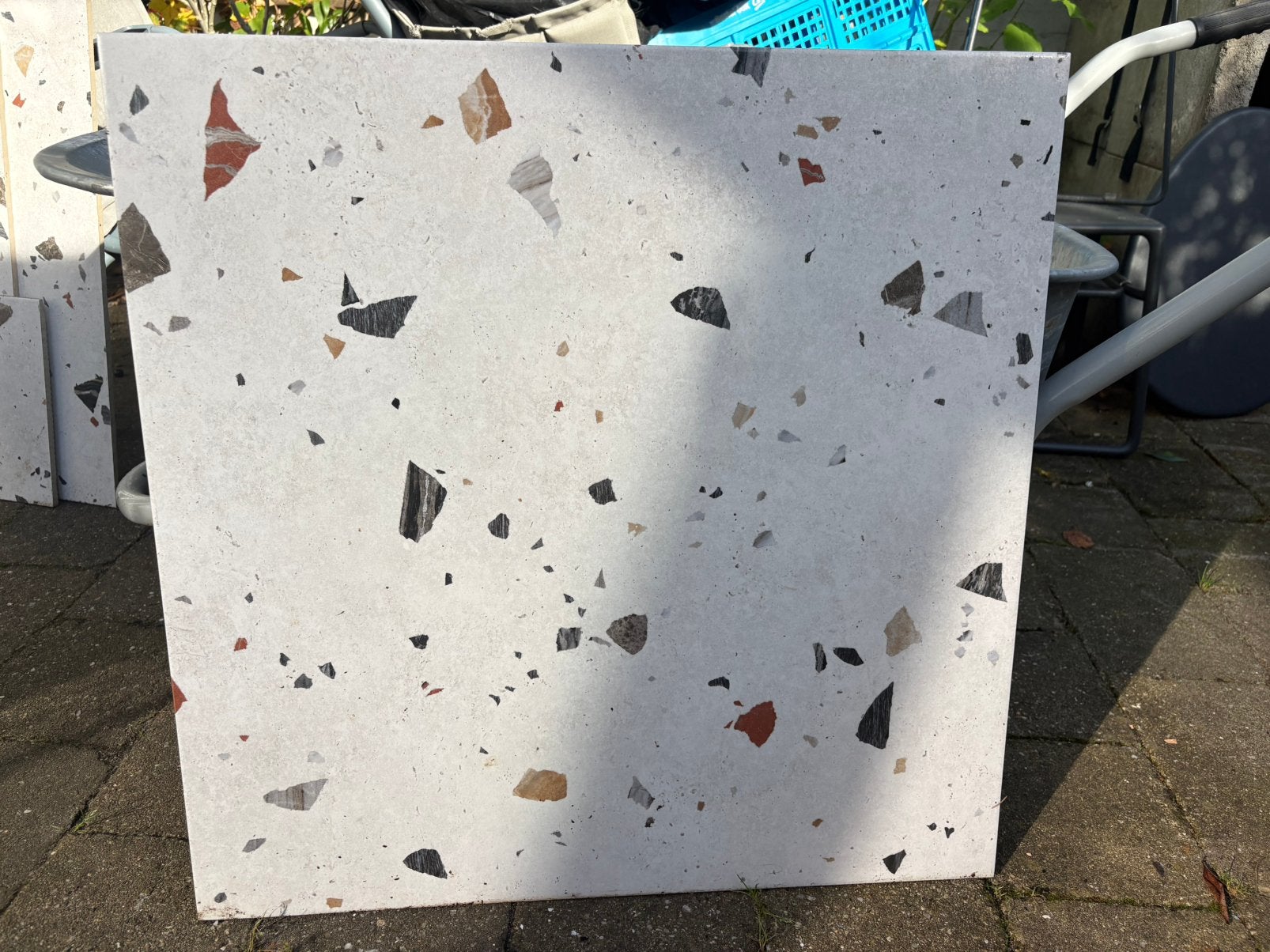 Codicer Sonar White terrazzo vloertegel 66x66 wit, Doe-het-zelf en Verbouw, Ophalen, Zo goed als nieuw