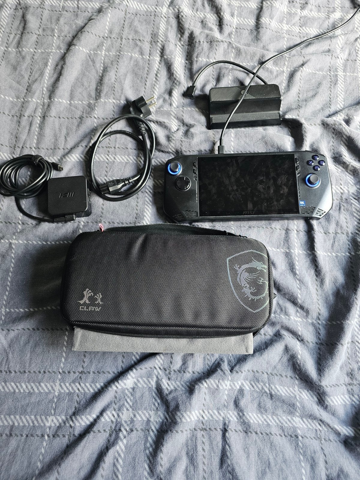 MSI Claw A1M Gaming Handheld - Intel Core Ultra 7 155H, Spelcomputers en Games, Ophalen, MSI, Zo goed als nieuw
