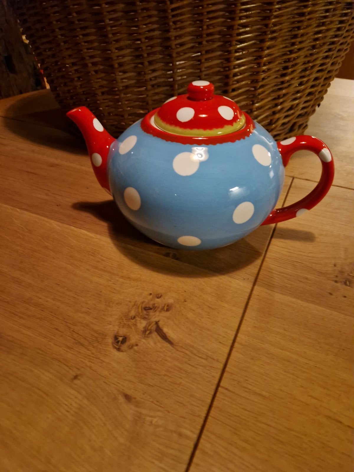 VROLIJKE THEEPOT SPIEGELBURG STIPPEN POLKADOT, Ophalen of Verzenden, Zo goed als nieuw, Overige stijlen, Overige typen