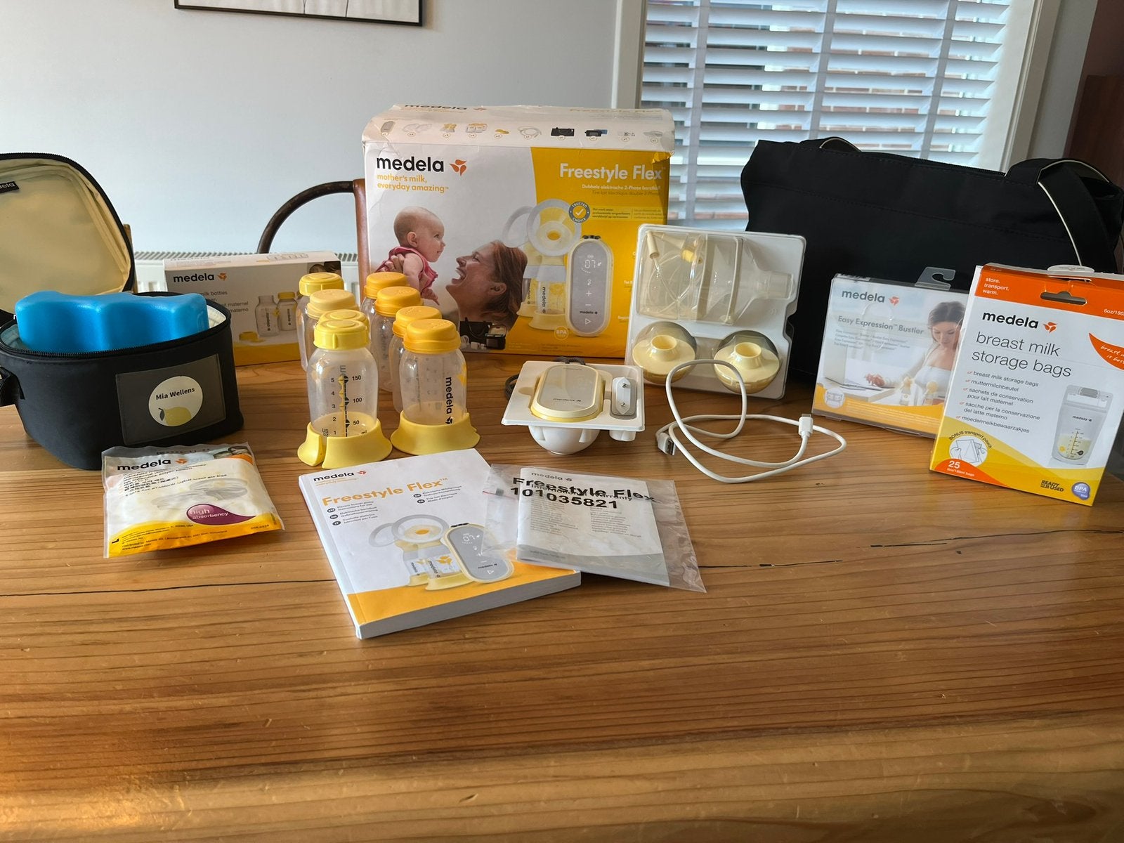 Medela freestyle flex dubbele electrische borstkolf, Gebruikt, Medela, Borstkolf, Ophalen of Verzenden