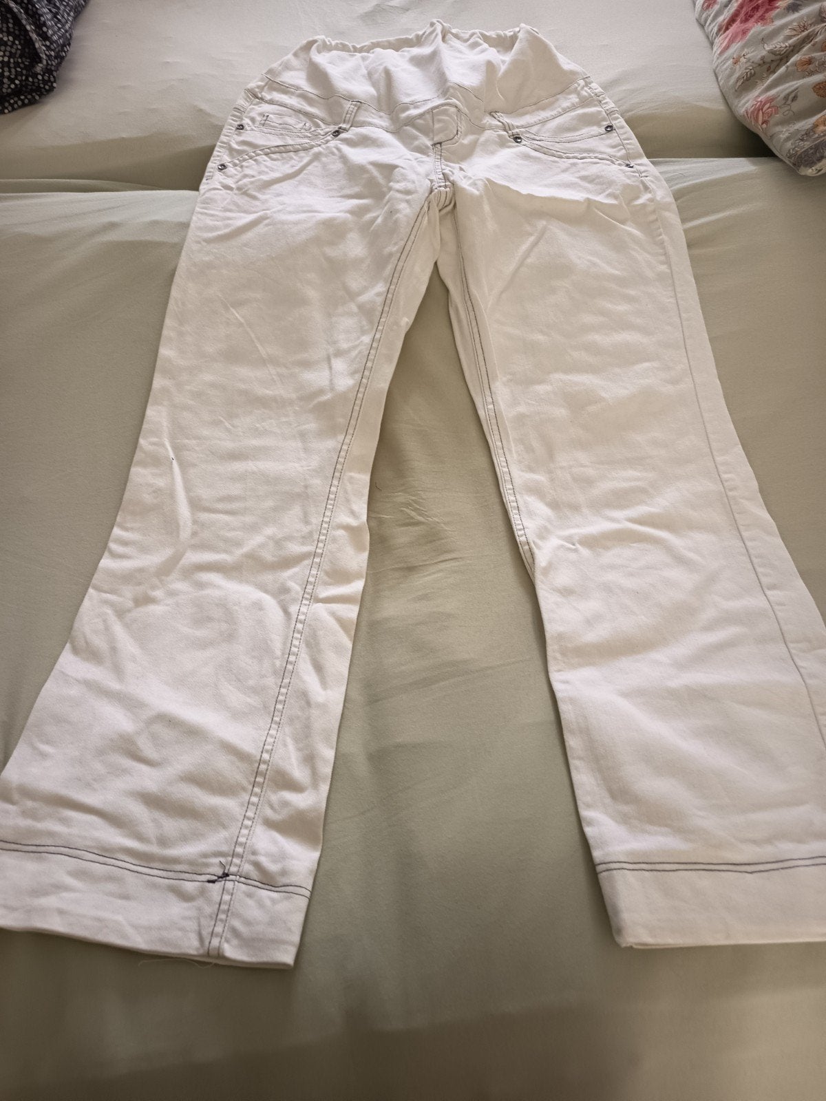 Zwangerschaps jeans maat 42 zgan, Wit, Maat 42/44 (L), Ophalen of Verzenden, Zo goed als nieuw
