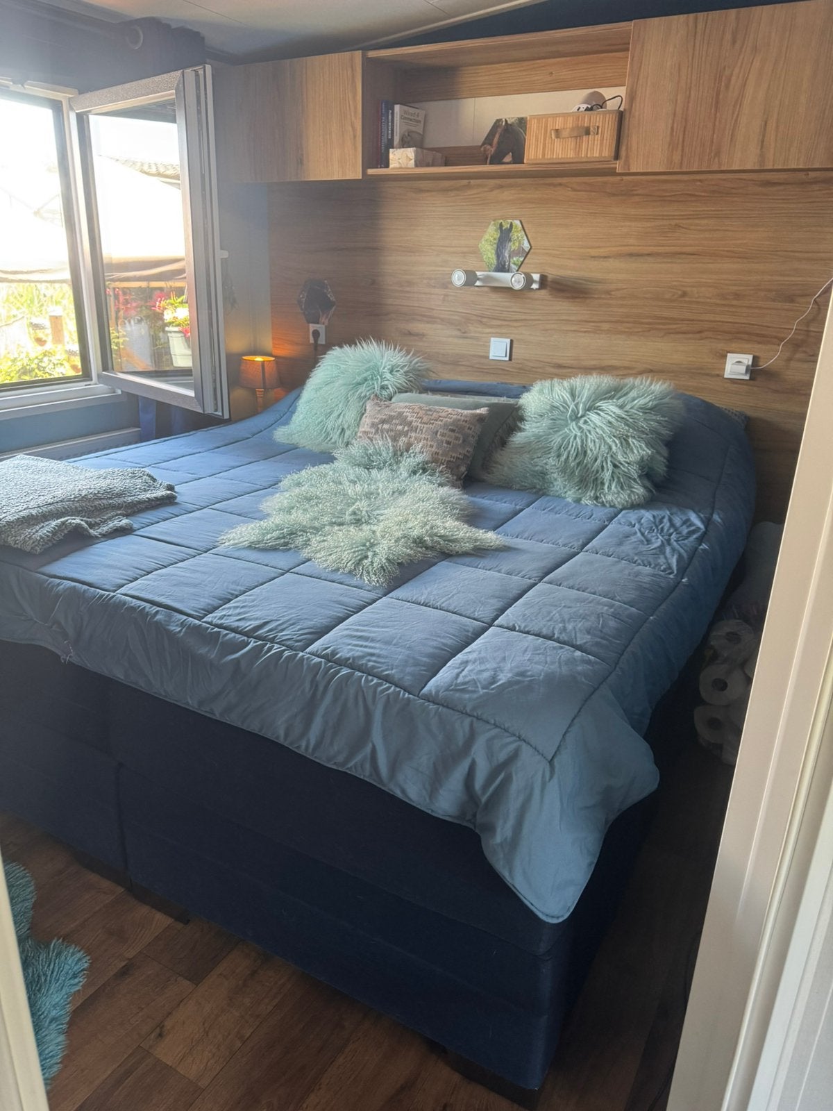 Swiss Sense boxspring 200x210 Zeer nette staat,Inc hoofdbord, Ophalen, Gebruikt, Blauw, 210 cm