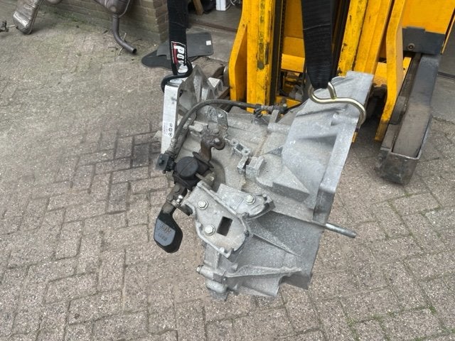 Versnellingsbak Schakel Fiat 500/595/695 2018 312A1000, Auto-onderdelen, FCA Germany GmbH, Gebruikt, IPC D1-09 Bahnhofsplatz, Rüsselsheim am Main 65423, , Duitsland