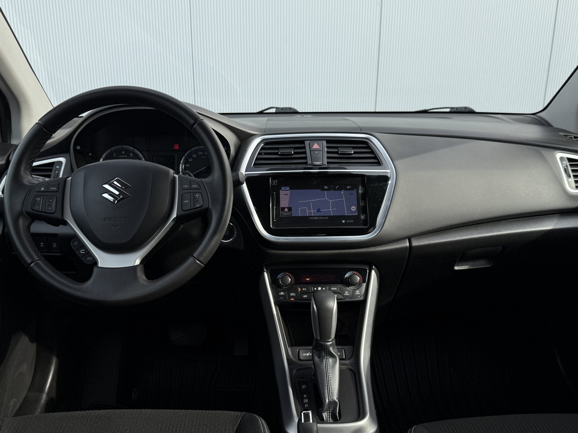 Suzuki S-Cross 1.0 Boosterjet Exclusive Automaat Navigatie/T, Stof, Gebruikt, Euro 6, 400 kg