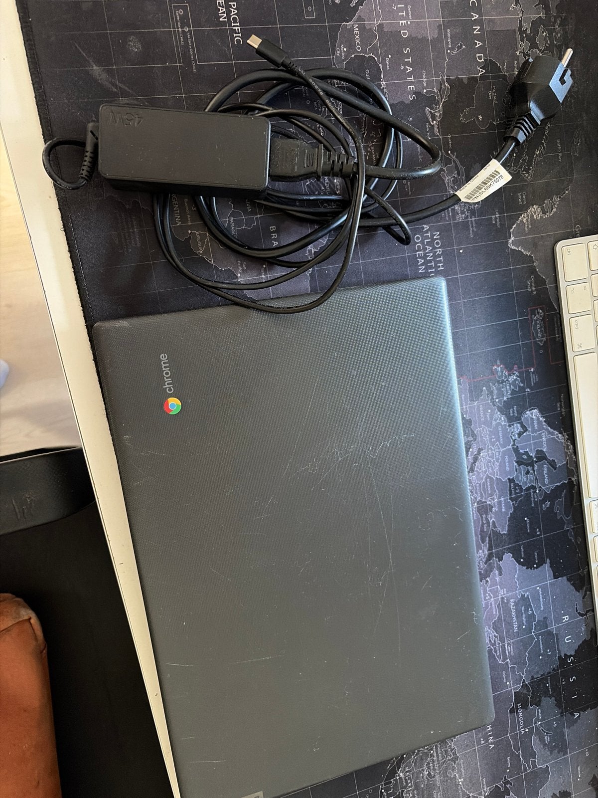 Lenovo Chromebook S330 - Ideaal voor school/werk, Ophalen, 14 inch, 4 GB of minder, Qwerty