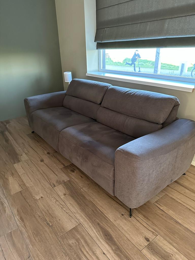 Musterring MR 260 bank - Taupe, elektrisch verstelbaar, Huis en Inrichting, Banken | Bankstellen, Gebruikt, Tweepersoons, 75 tot 100 cm