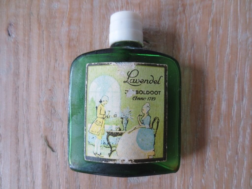 Boldoot:Lavendel J.C.Boldoot.Flesje op achterkant 3 ribbels., Ophalen of Verzenden, Gebruikt, Miniatuur
