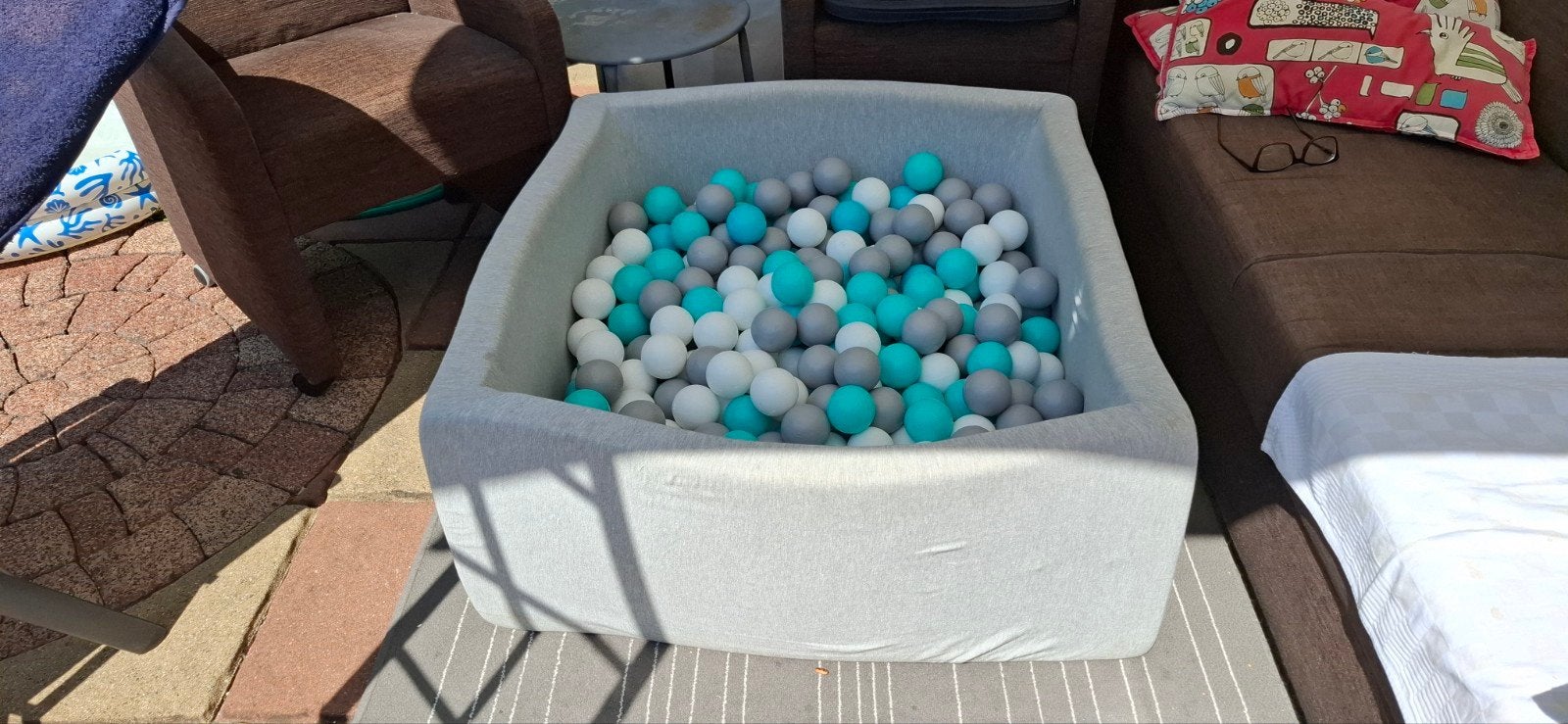 Ballenbak met ballen - Grijs, wit, turquoise, Ophalen, Jongen of Meisje