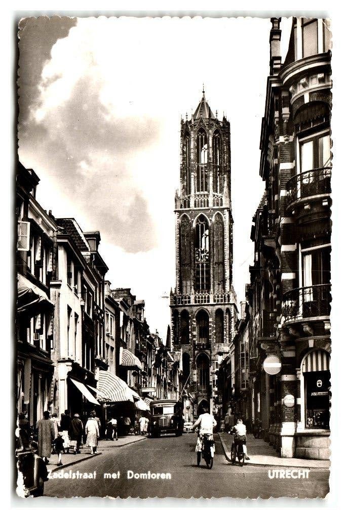 Utrecht, Zadelstraat met Domtoren, Verzenden, 1940 tot 1960, Gelopen, Utrecht