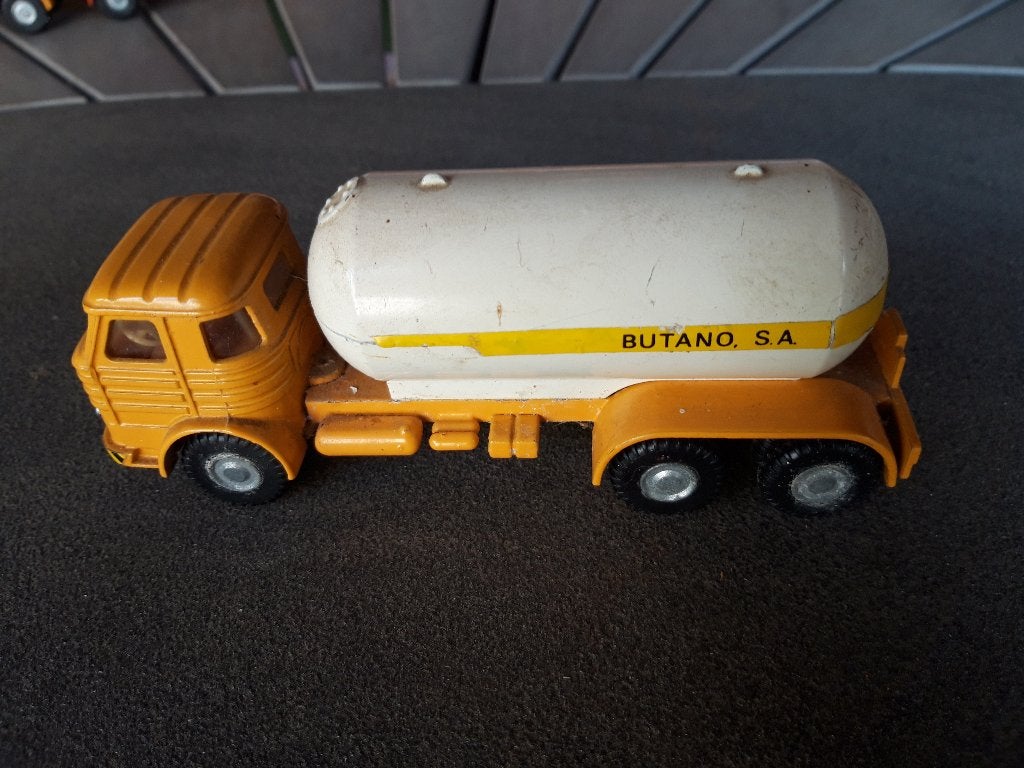 Pegaso Butaangas tankwagen - Joal made in Spain, Hobby en Vrije tijd, Ophalen of Verzenden, Gebruikt, Bus of Vrachtwagen, Overige merken