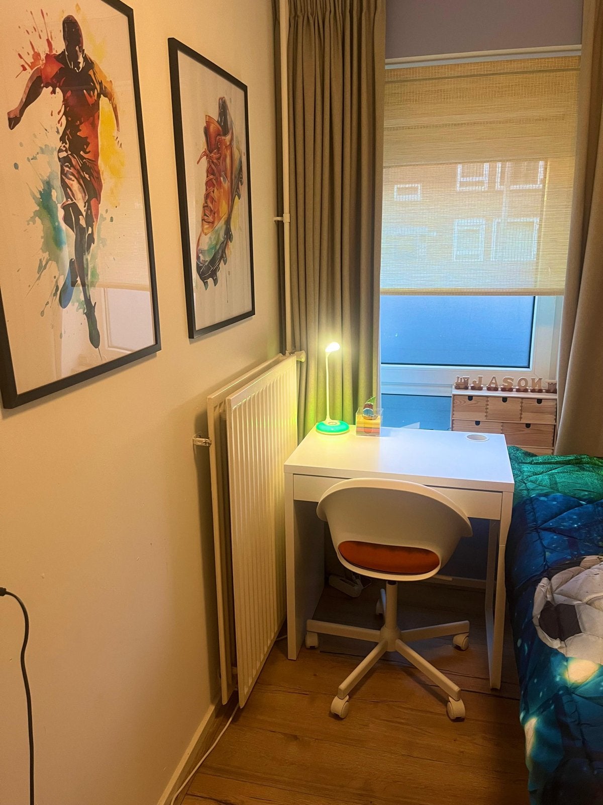 Compact wit bureau met lade en opbergruimte en bureaustoel, Huis en Inrichting, Ophalen, Gebruikt, Met lades, Overige merken