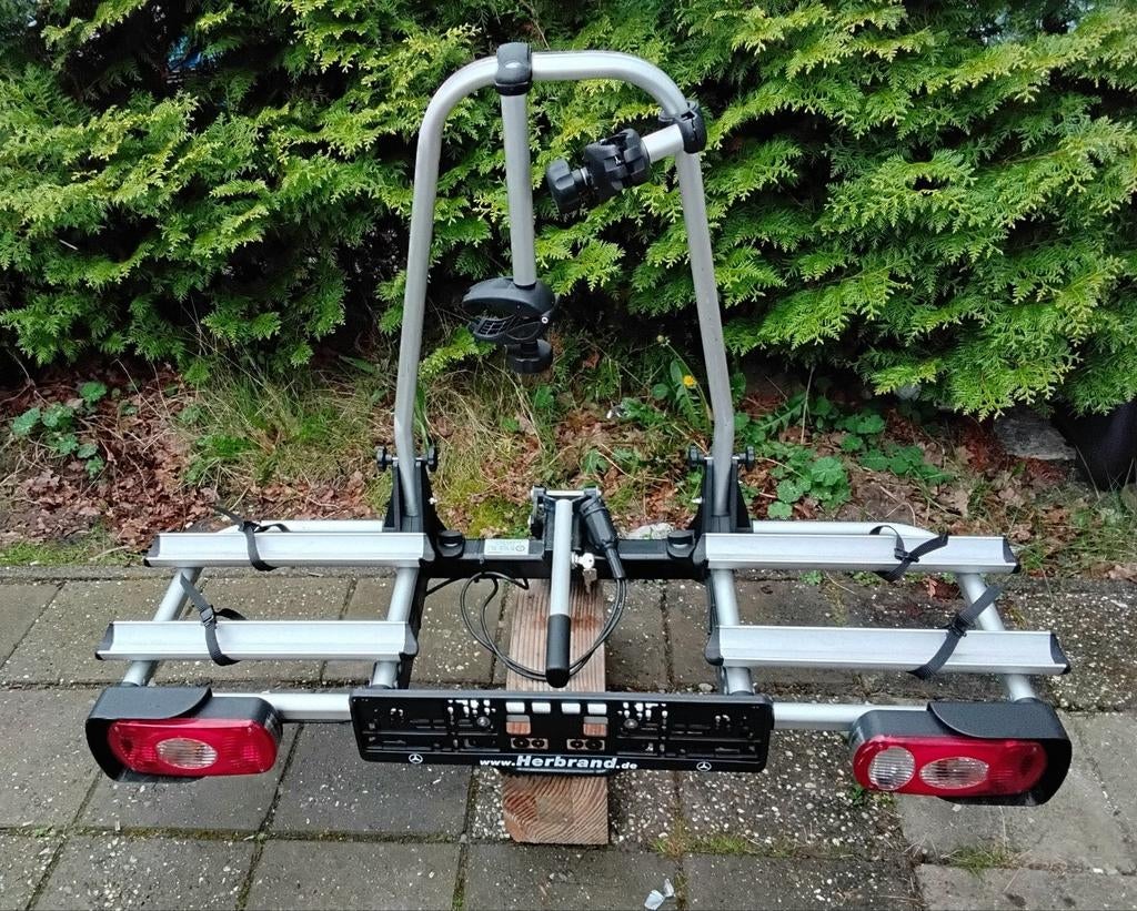 Uebler Primavelo Pro P2/P3 fietsendrager-voor 2 fietsen, Auto diversen, Ophalen, Elektrische fiets, Zo goed als nieuw, 2 fietsen