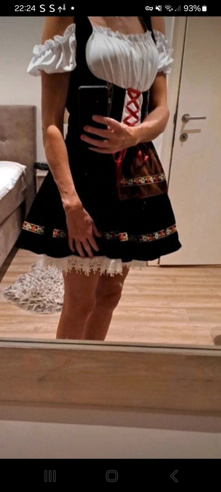 Dirndl maat S. Nieuw!, Overige typen, Zwart, Nieuw, Ophalen of Verzenden