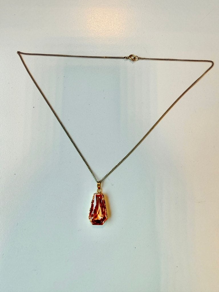 Prachtige ketting met hanger van 14 goud en oranje saffier, Overige materialen, Nieuw, Ophalen of Verzenden, Met edelsteen