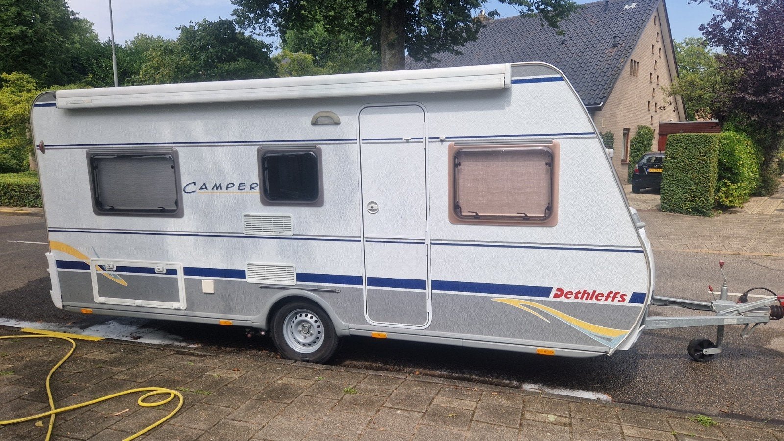 Dethleffs Camper Caravan - Ruim en Comfortabel type EK3, Rondzit, Particulier, Kachel, 1250 - 1500 kg