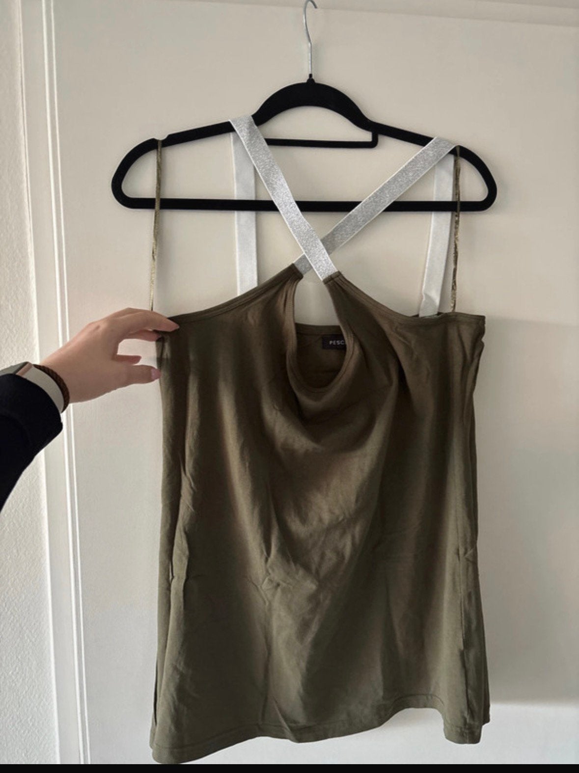 Leuke top met kruis banden, Kleding | Dames, Verzenden, Zo goed als nieuw, Maat 46/48 (XL) of groter, Zonder mouw
