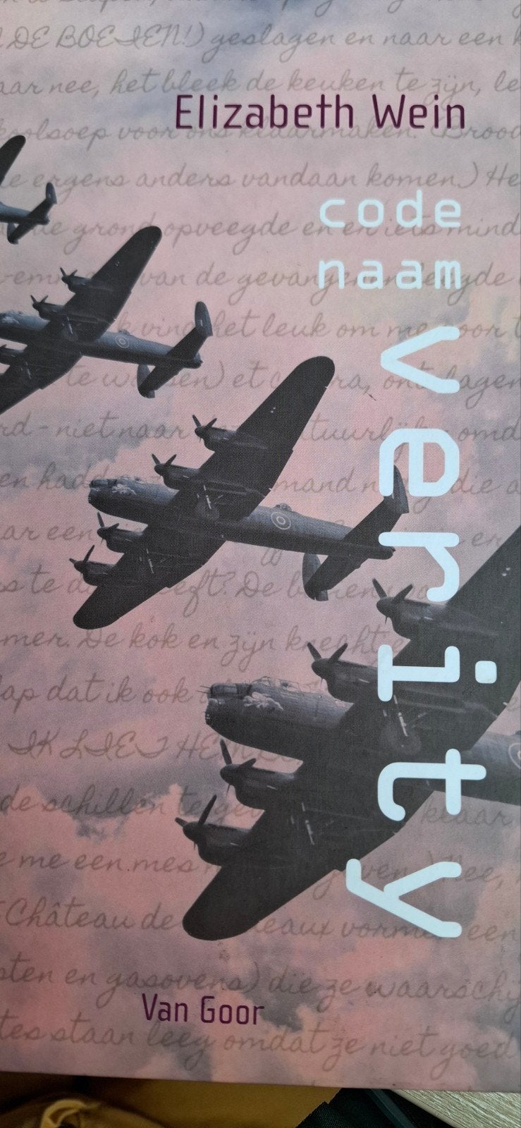 CODENAAM VERITY WOII, Boeken, Historische romans, Ophalen of Verzenden, Zo goed als nieuw