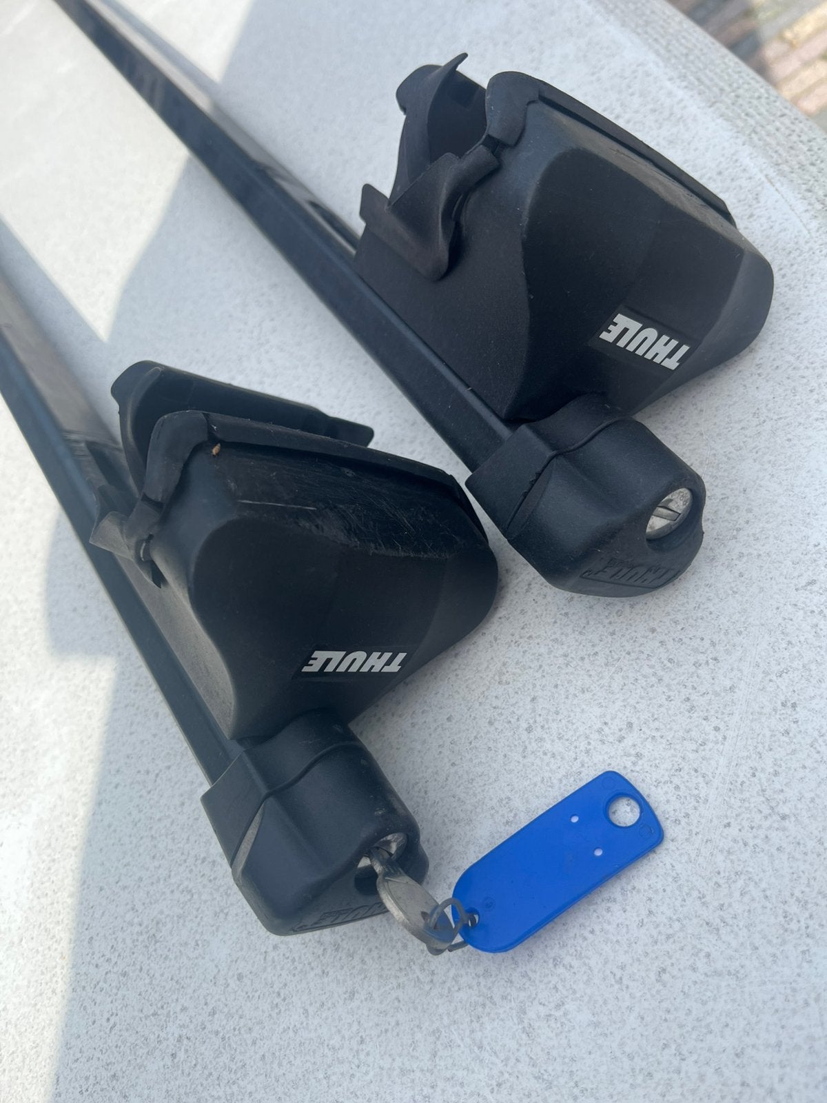 Thule dakdragers 1 sleutel, Ophalen, Gebruikt