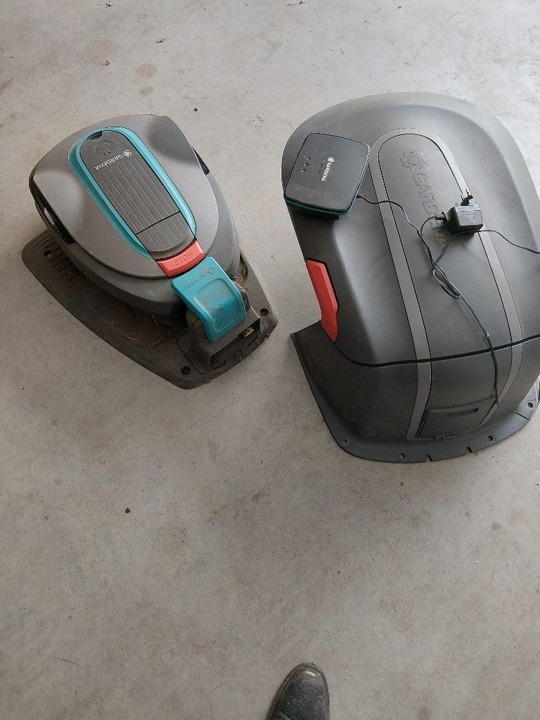 Gardena smart robotmaaier sileno 500, Tuin en Terras, Grasmaaiers, Ophalen, Zo goed als nieuw, Minder dan 30 cm, Elektrische grasmaaier