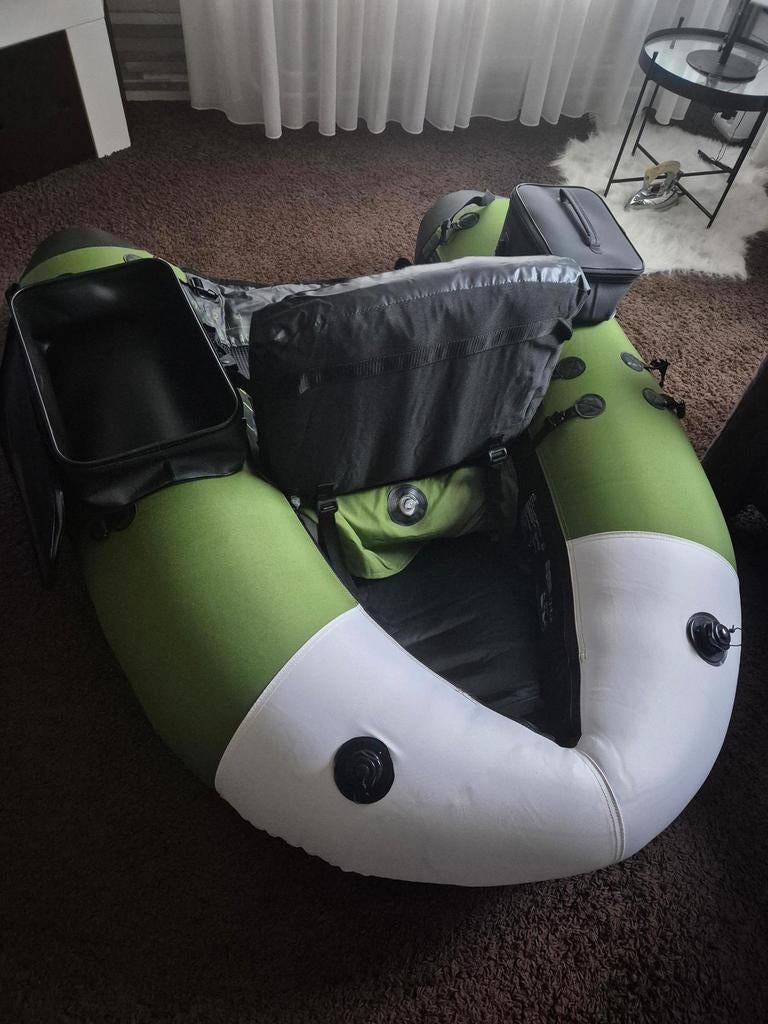 Belly boot inclusief flippers en pomp, Ophalen, Zo goed als nieuw, Overige typen