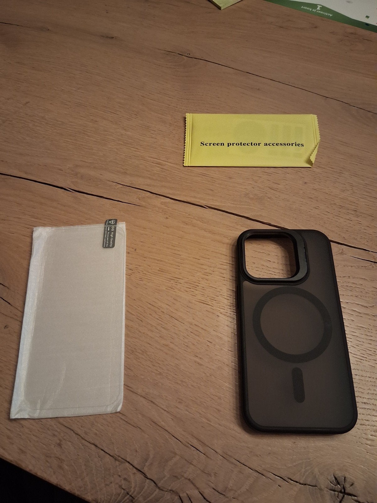 iPhone 15 Pro Hoesje, Kunststof, Zwart, Overige merken, Nieuw