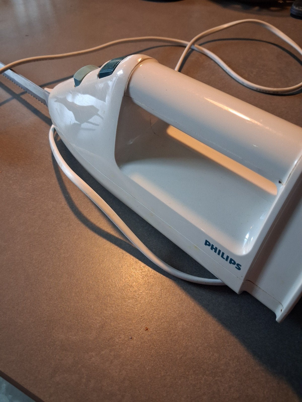 elektrisch broodsnijmes, Ophalen, Gebruikt, Kunststof, Snijmes