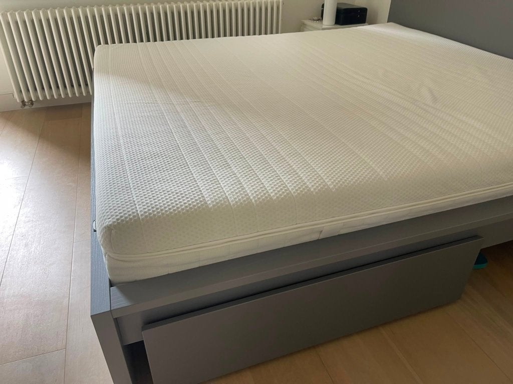 Bed and Mattress, Huis en Inrichting, Tweepersoons, Ophalen of Verzenden, Zo goed als nieuw, 180 cm