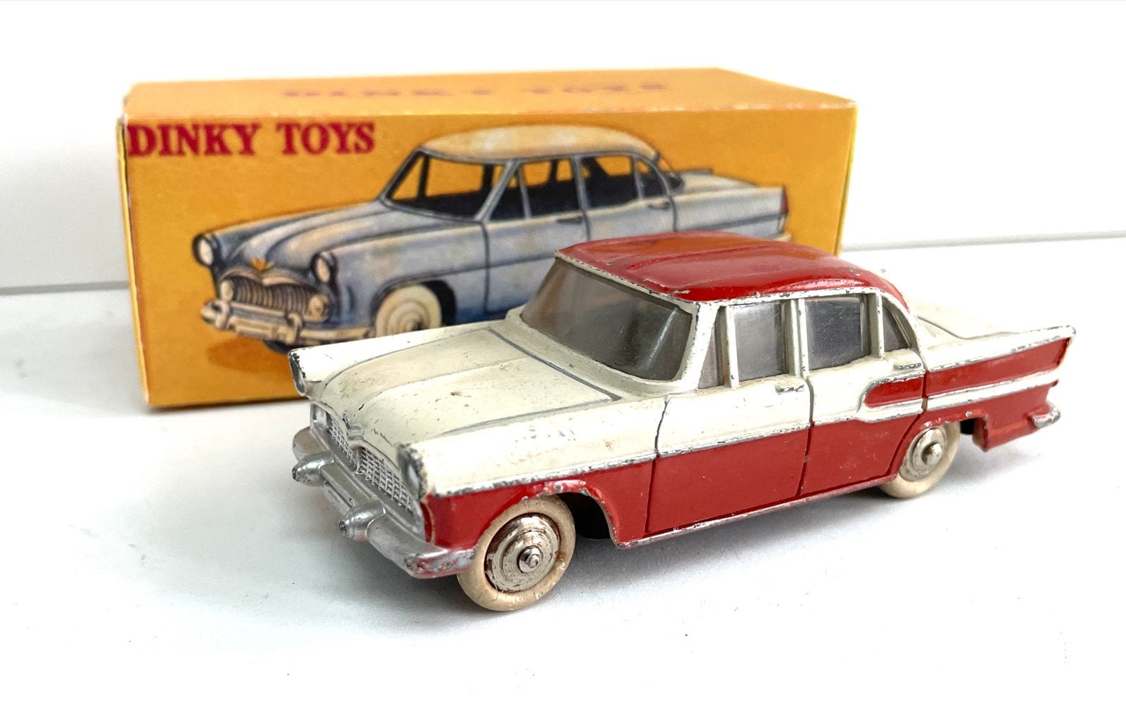 Dinky Toys 24Z Simca Chambord, Ophalen of Verzenden