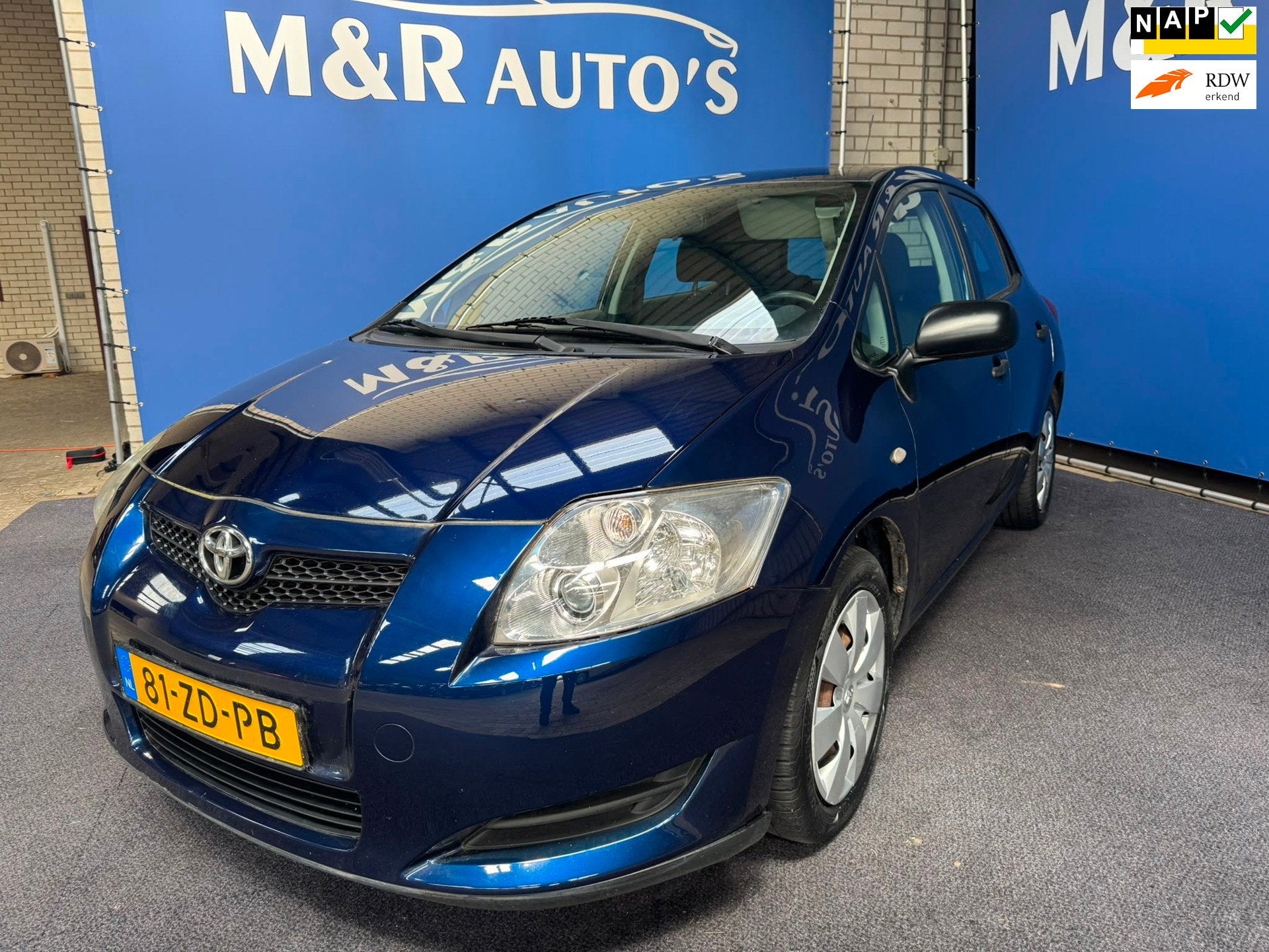 Toyota Auris 1.4-16V Terra, Auto's, Toyota, Voorwielaandrijving, Gebruikt, 1398 cc, 4 cilinders