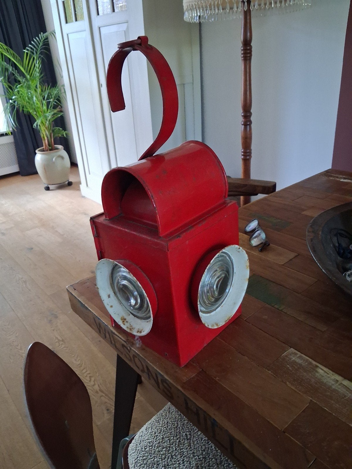 oude stationslamp, Ophalen
