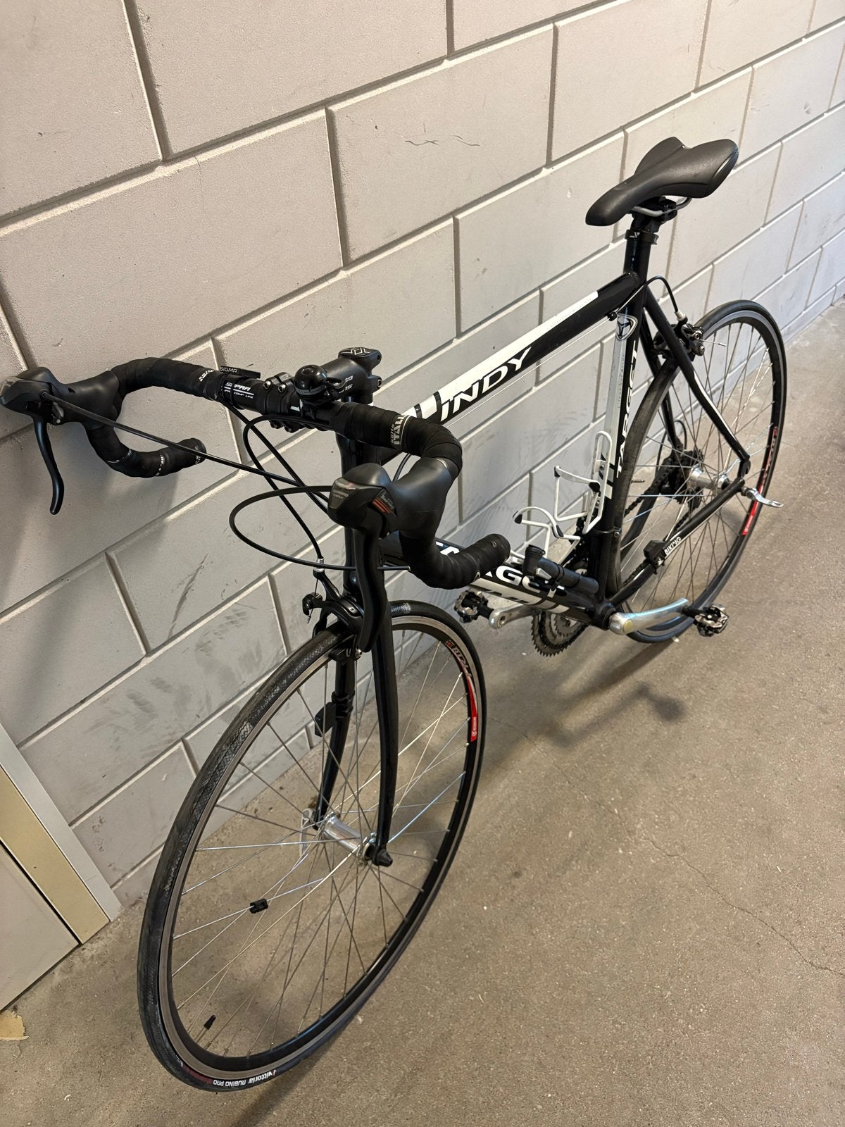 Target Indy racefiets - Zwart/Wit, Gebruikt, Goede Staat, Fietsen en Brommers, 28 inch, Gebruikt, Aluminium, 15 tot 20 versnellingen