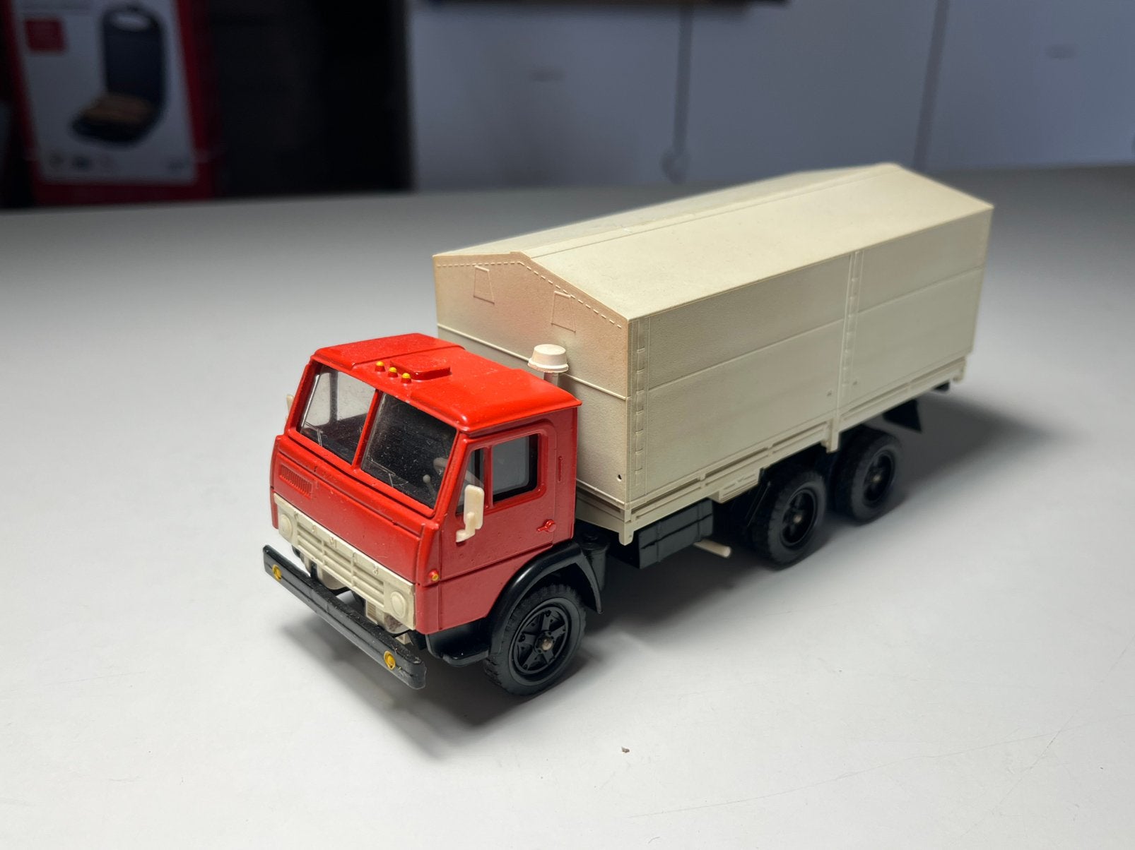 Apek - Kamaz 5320 - Schaal 1:43, Hobby en Vrije tijd, Ophalen of Verzenden, Zo goed als nieuw, Auto, Overige merken