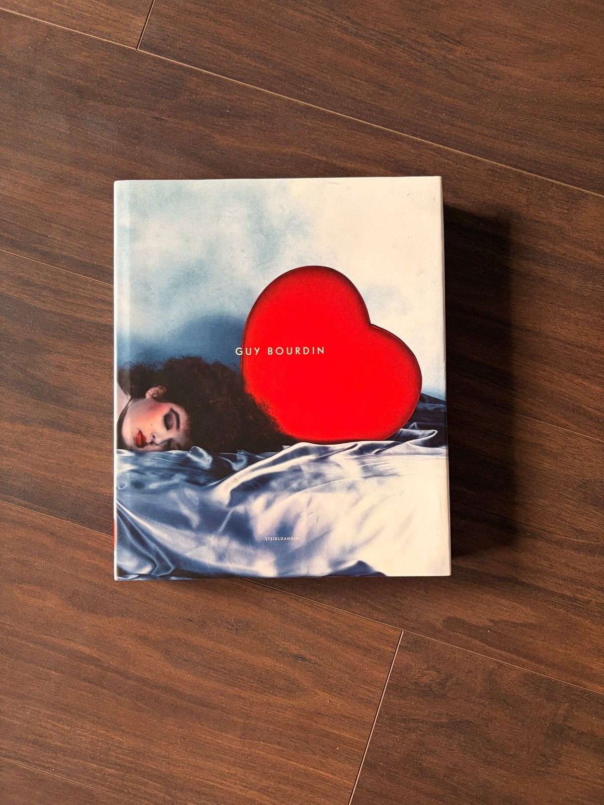 Guy Bourdin A Message for You photobook fotoboek, Ophalen of Verzenden, Zo goed als nieuw, Fotografie algemeen