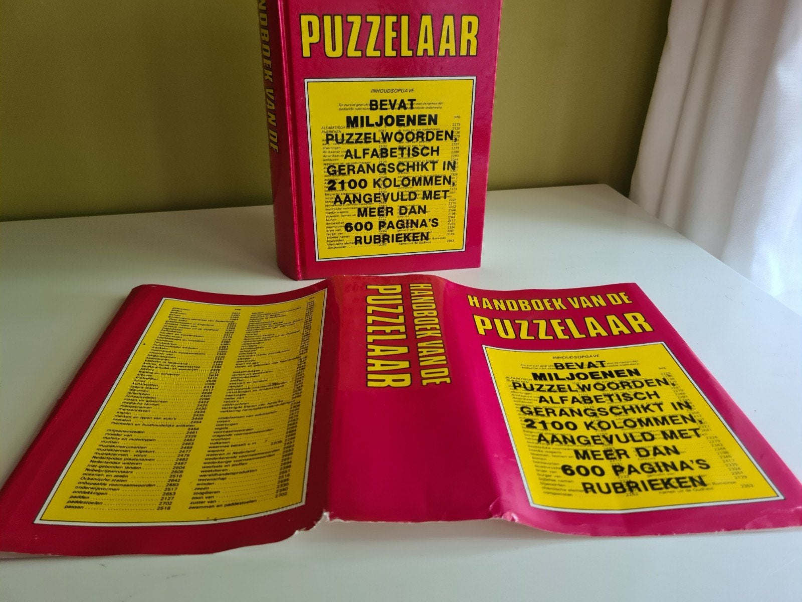 Handboek van de Puzzelaar - Miljoenen Puzzelwoorden, Ophalen of Verzenden, Onbekend, Gelezen, Overige uitgevers