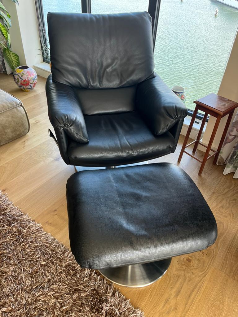 Zwartlederen Leolux CeCe 347 recliner draaifauteuil, Huis en Inrichting, Fauteuils, Vintage 70 er jaren, klassiek Leolux, Ophalen of Verzenden