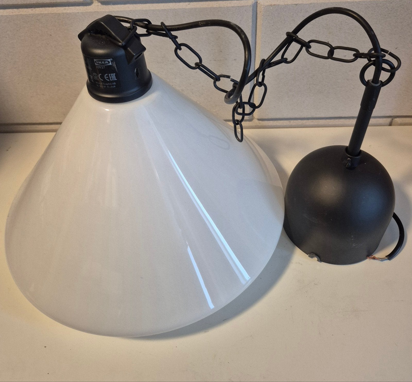 Mooie IKEA melkglas hanglamp, Gebruikt, 50 tot 75 cm, Ophalen of Verzenden, Glas