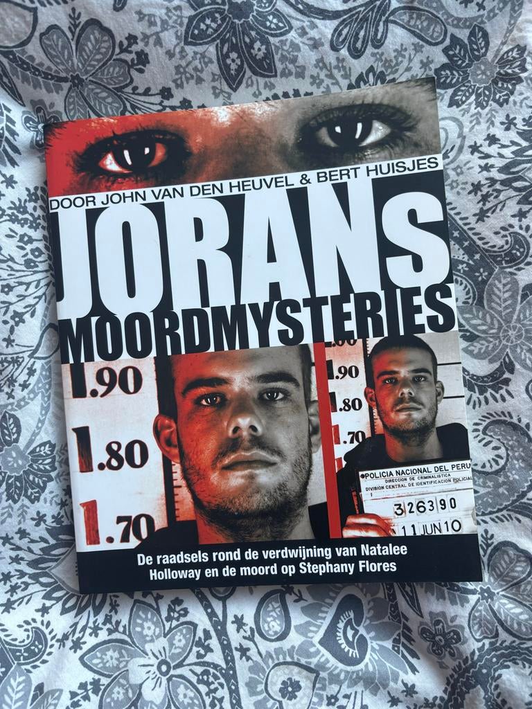 Jorans moordmysteries - John van den Heuvel, Boeken, Ophalen of Verzenden, Zo goed als nieuw