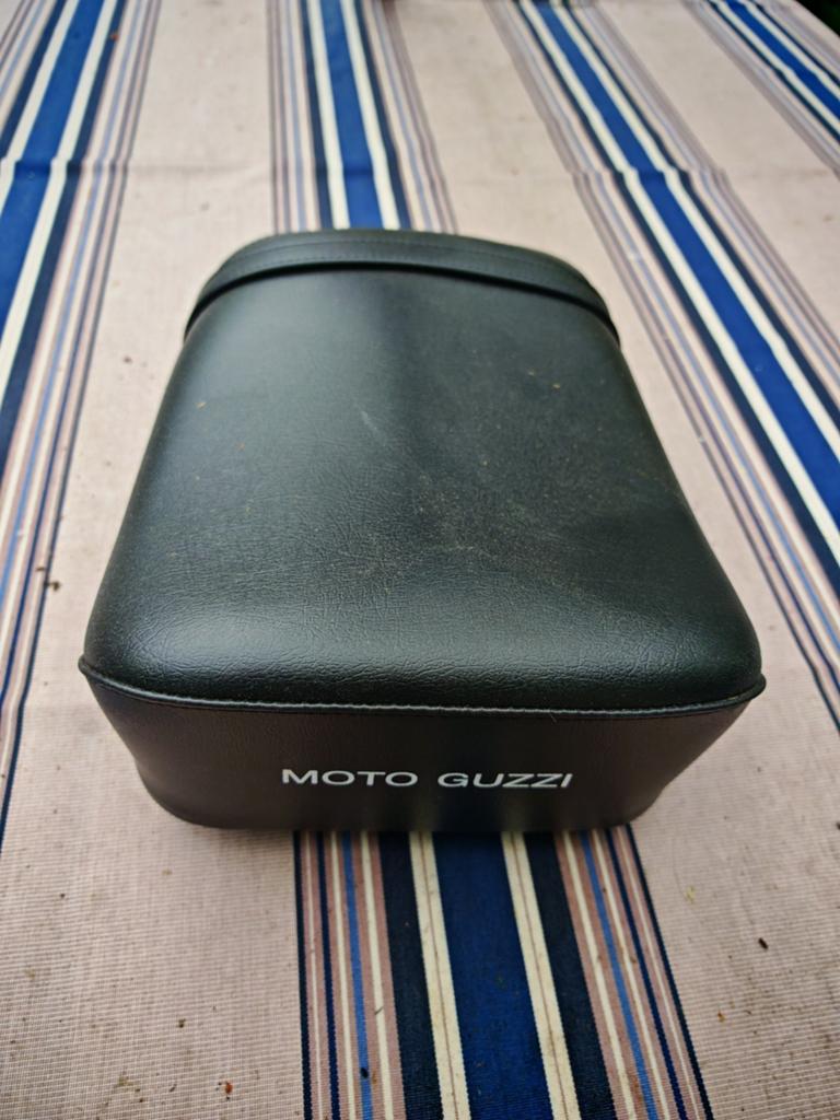 Zadel moto guzzi galetto , Falcone , v7 , ambassador, Motoren, Ophalen of Verzenden, Nieuw