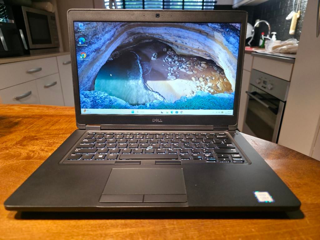 Dell latitude 5490/i5-8250U/8GB/256GB/W11/Office/Hdmi/FullHD, Computers en Software, Windows Laptops, 2 tot 3 Ghz, Qwerty, 8 GB