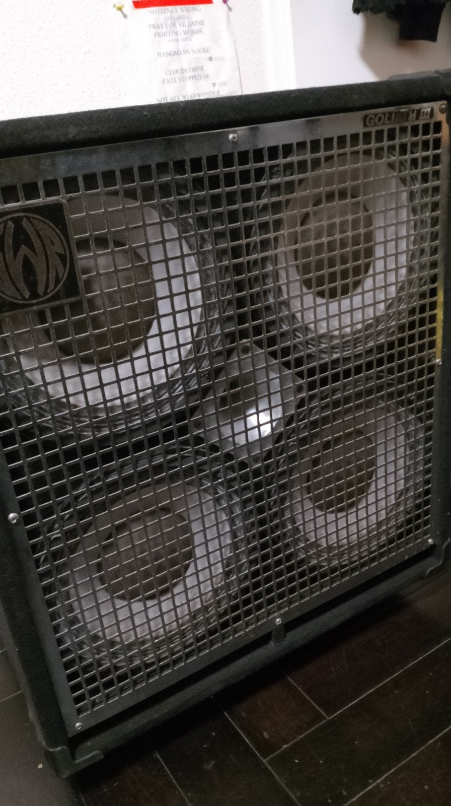 SWR Goliath III 4x10 Basgitaar Speakerkast met wielen, Muziek en Instrumenten, Versterkers | Bas en Gitaar, Ophalen, Zo goed als nieuw