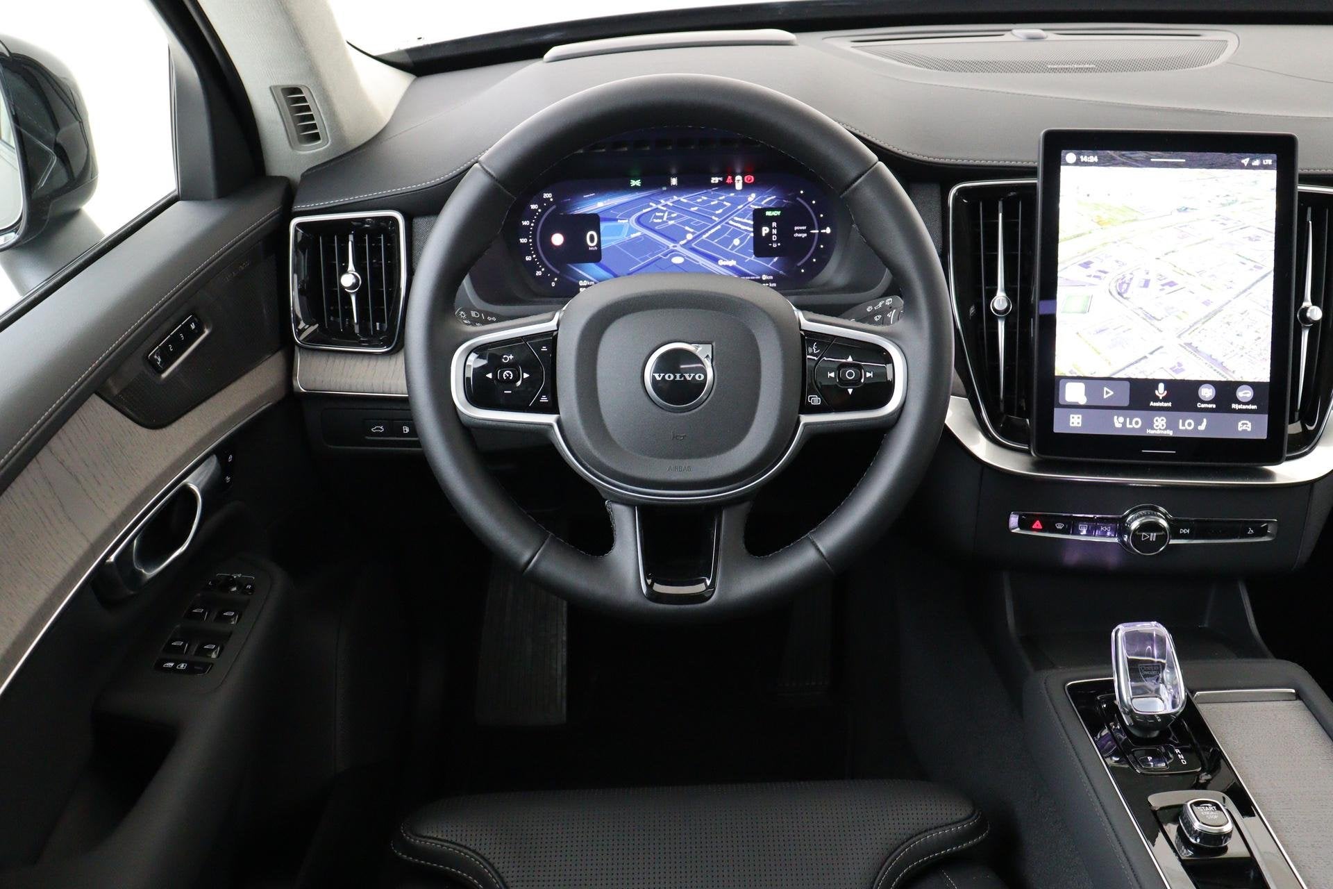Volvo XC90 II T8 PLUG-IN HYBRID AWD ULTRA DARK -PANO.DAK|HAR, 12 maanden, Gebruikt, Euro 6, 4 cilinders