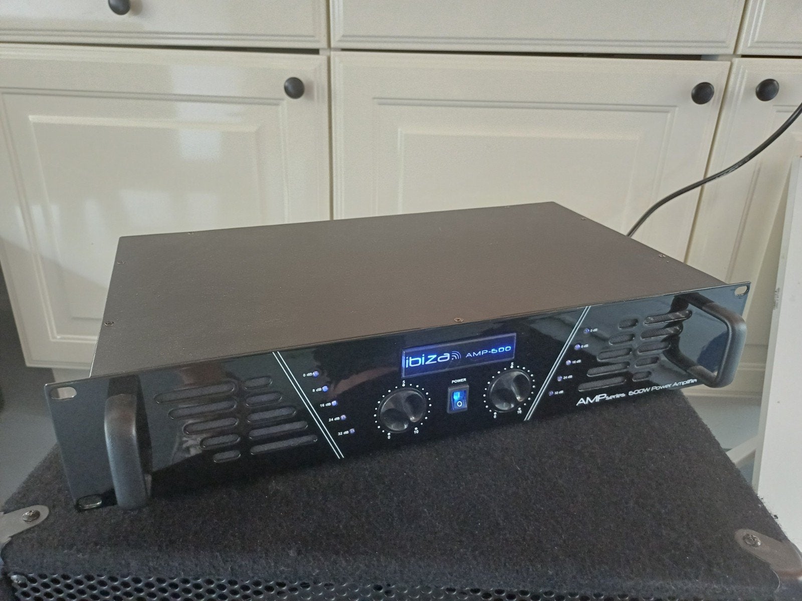 Ibiza Sound AMP-600 Versterker - 600W Power Amplifier, Zo goed als nieuw, 120 watt of meer, Stereo, Ophalen