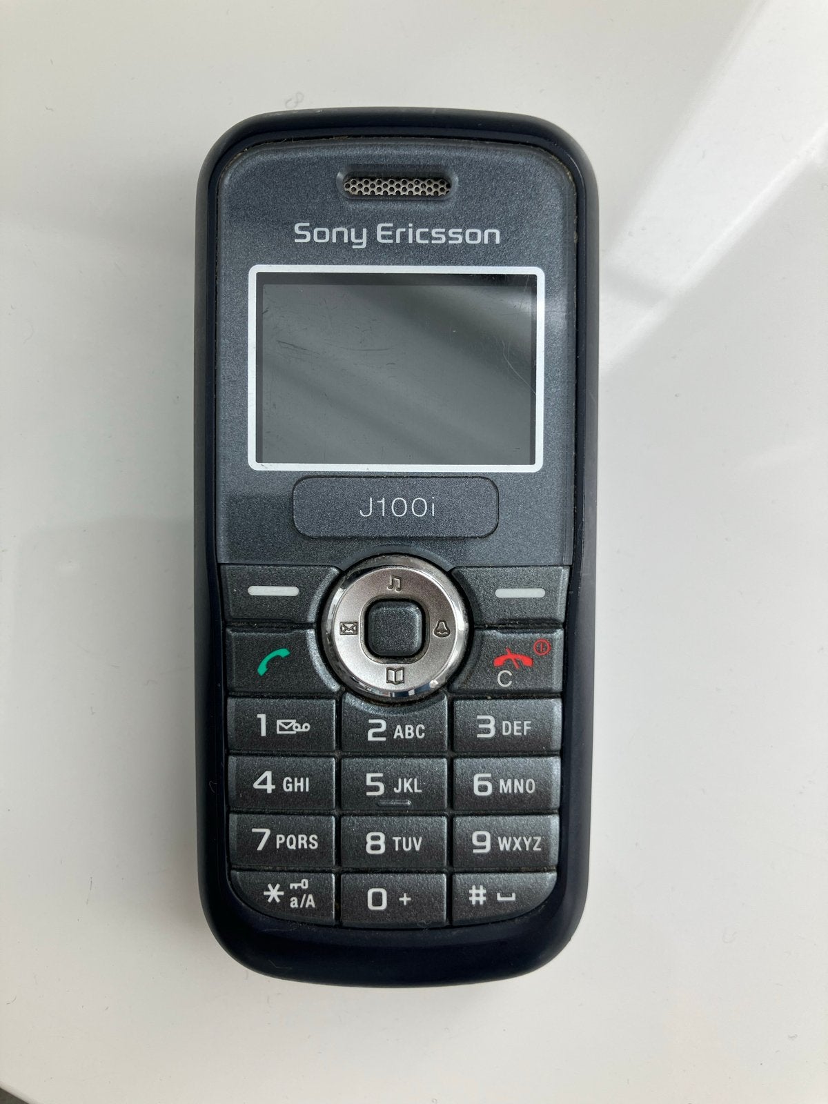 Sony Ericsson J100i Telefoon, inclusief oortjes, Gebruikt, Geen camera, Ophalen of Verzenden, Klassiek of Candybar