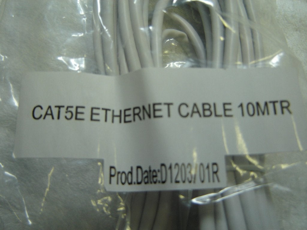 Internet kabel 10 meter lang nog in verpakking cat 5 E, Ophalen, Nieuw